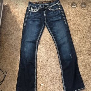 Buckle jeans